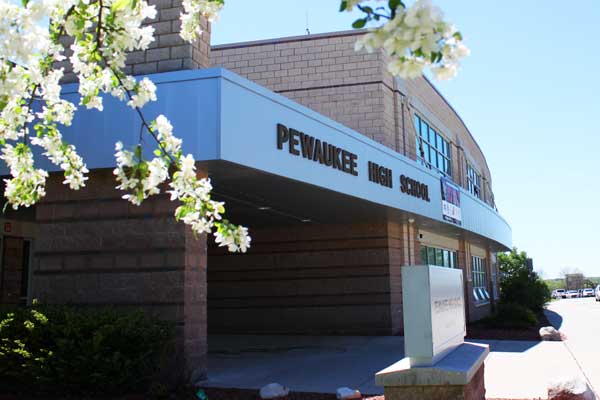 Pewaukee High School